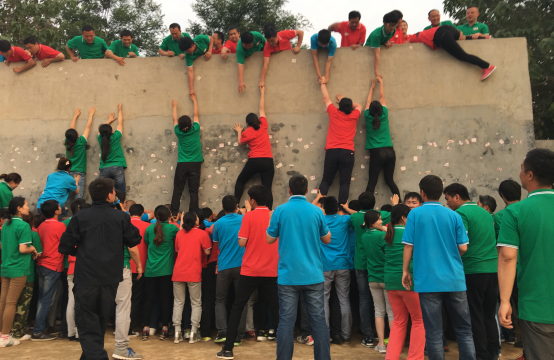 三軍威武赫赫風(fēng)采！偉志鋼模板力爭(zhēng)河南