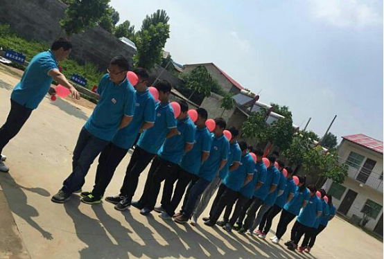 三軍威武赫赫風(fēng)采！偉志鋼模板力爭(zhēng)河南