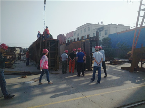 河南偉志鋼模板廠家歡迎濟洛高速領(lǐng)導(dǎo)的到來