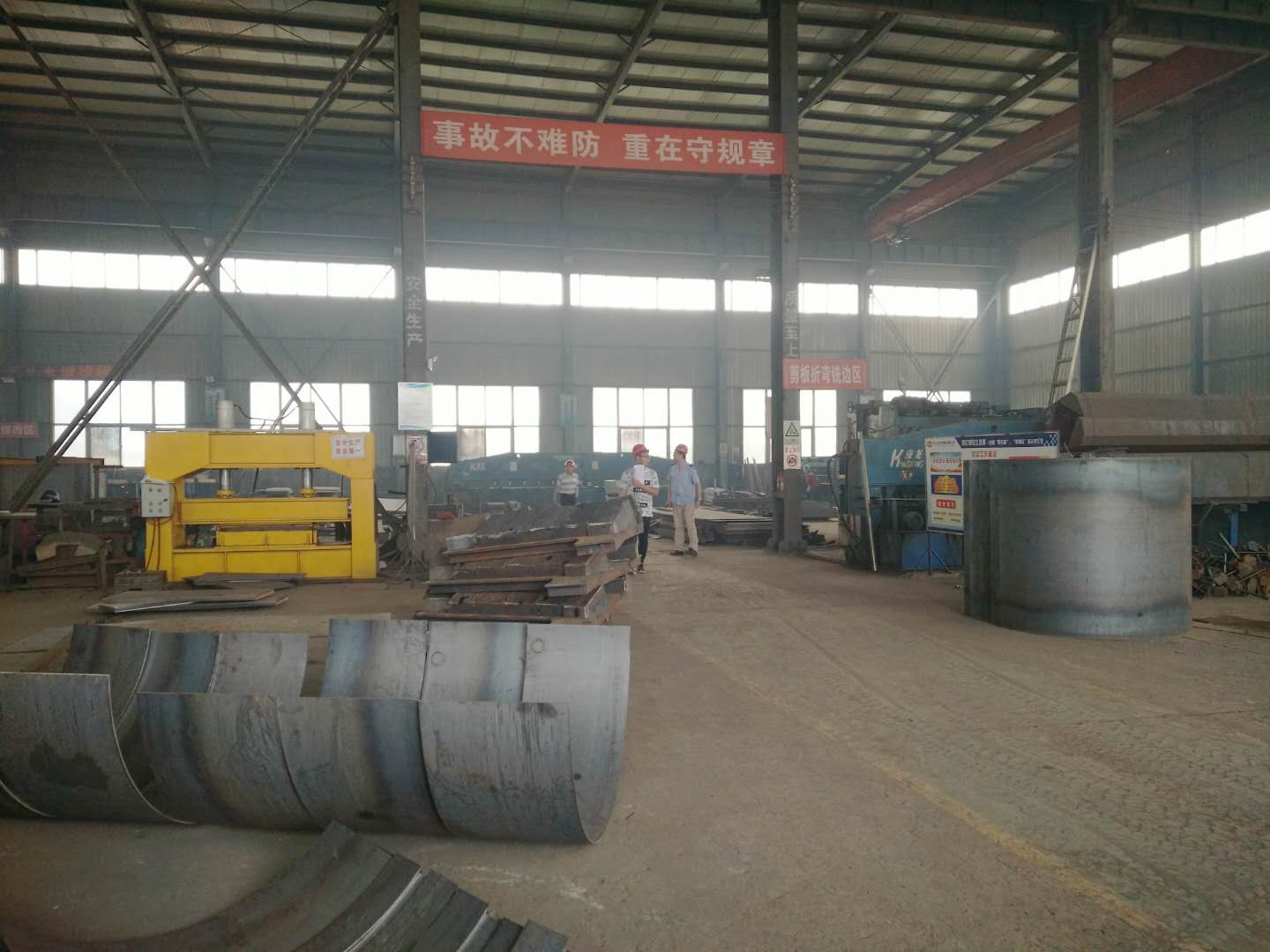 ?歡迎鄭州客戶(hù)到偉志鋼模板選購(gòu)承臺(tái)模板