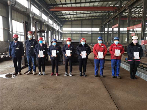 偉志模板董事長來保軍祝所有的女同胞們——女神節(jié)快樂！