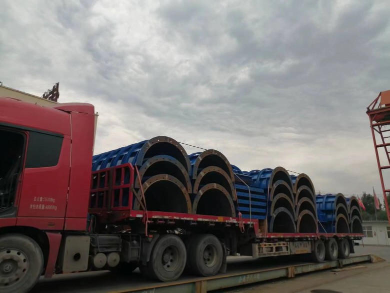 鋼模板廠家生產圓柱鋼模板持續發貨中